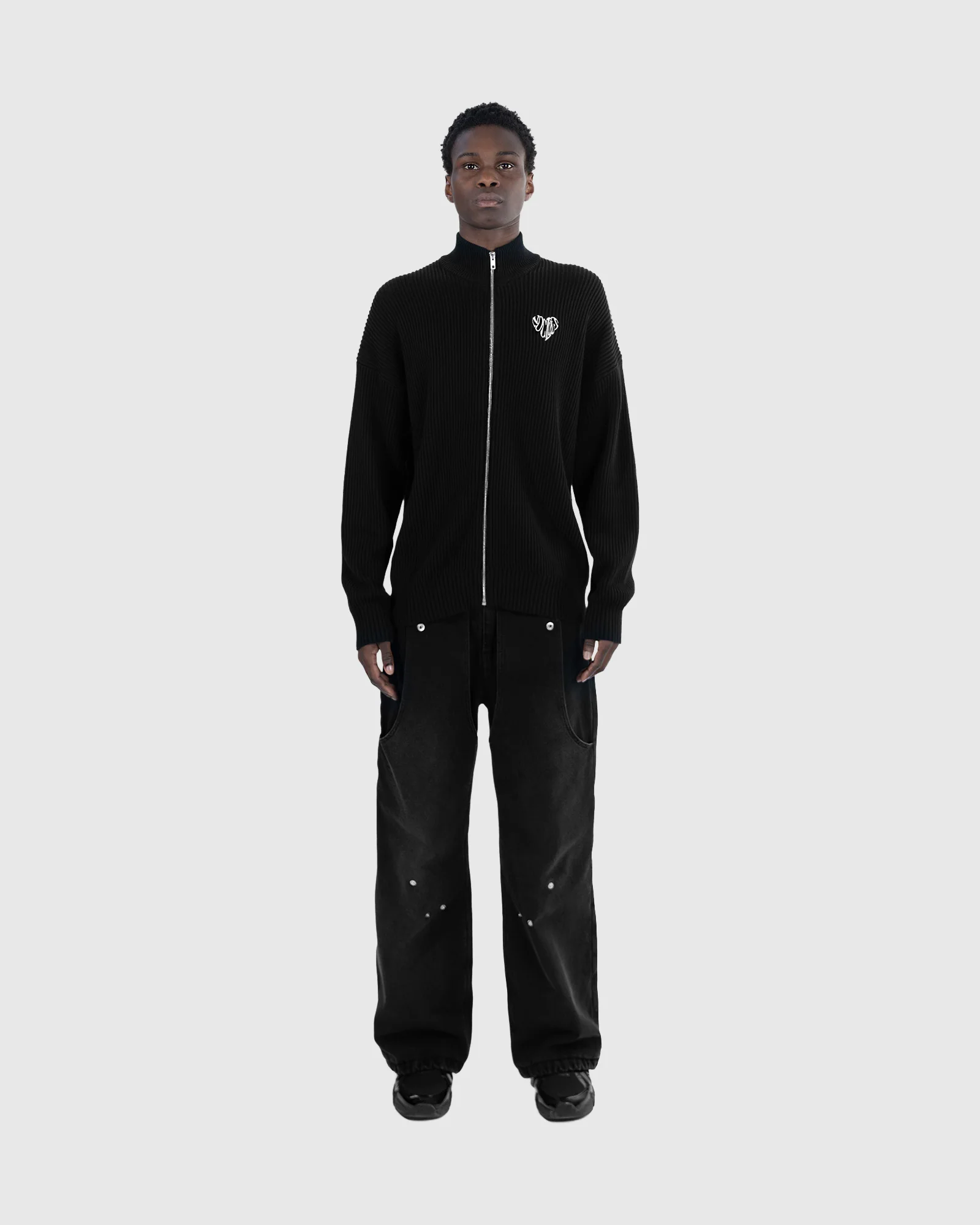 Spectre Knitted Zip - Image 3